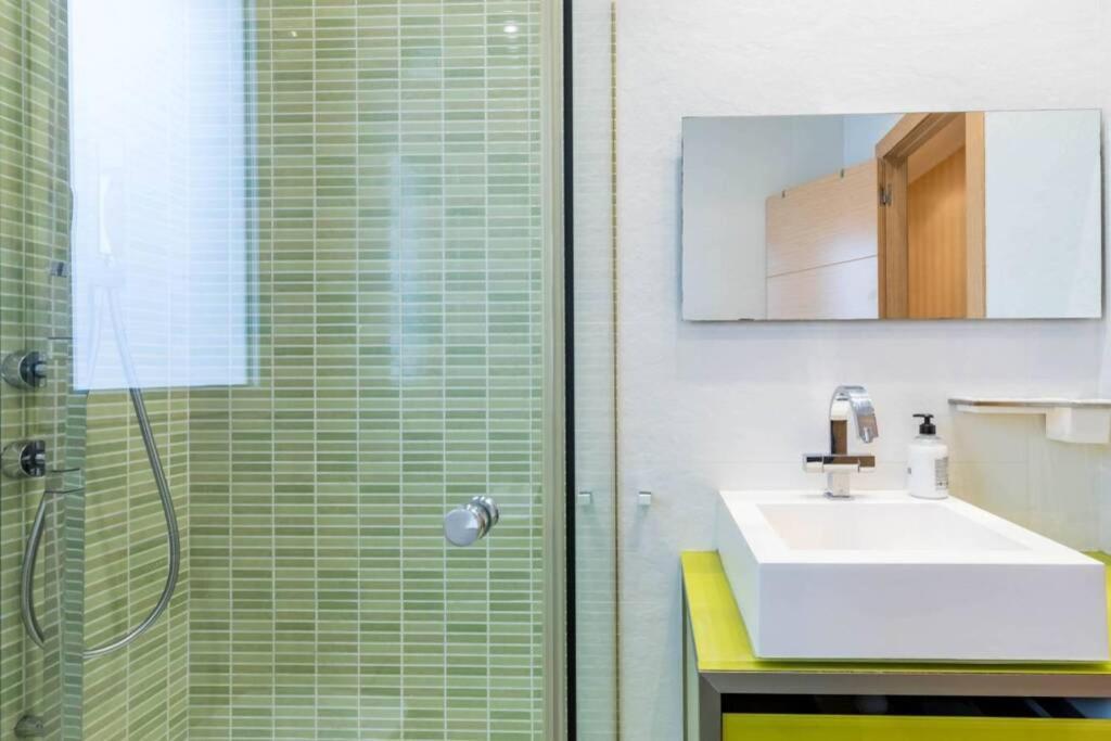 Precioso Apartamento En El Barrio De Ruzafa Valencia Exterior foto